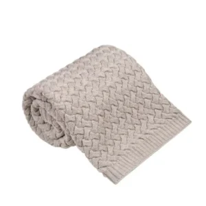 PŪKUOTAS kūdikio pledas – 100% merino vilna – Smėlio spalva